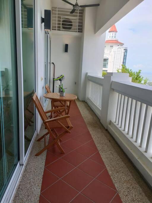 Straits Quay Marina Suites Penang 3E By Aurorahomes Bagan Jermal Buitenkant foto